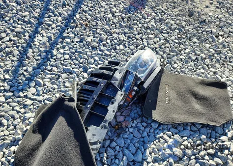 2017 Nissan Sentra S z USA, uszkodzony, nr VIN 3N1AB7APXHY362540